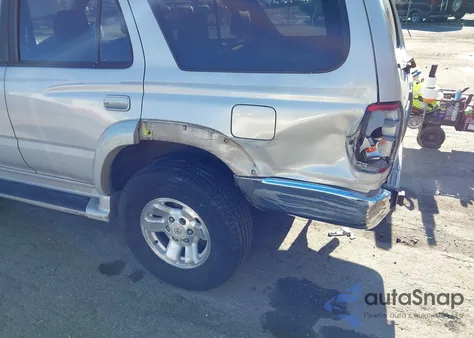 2000 Toyota 4Runner Sr5 V6 from USA, damaged, VIN JT3HN86R8Y0282560